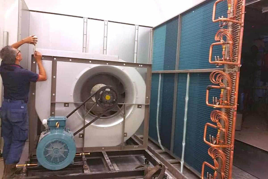 Bảo trì HVAC nhà máy quy mô lớn