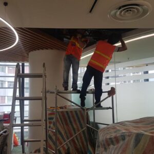 IMT bảo dưỡng dàn lạnh nhà máy trụ sở Viettel