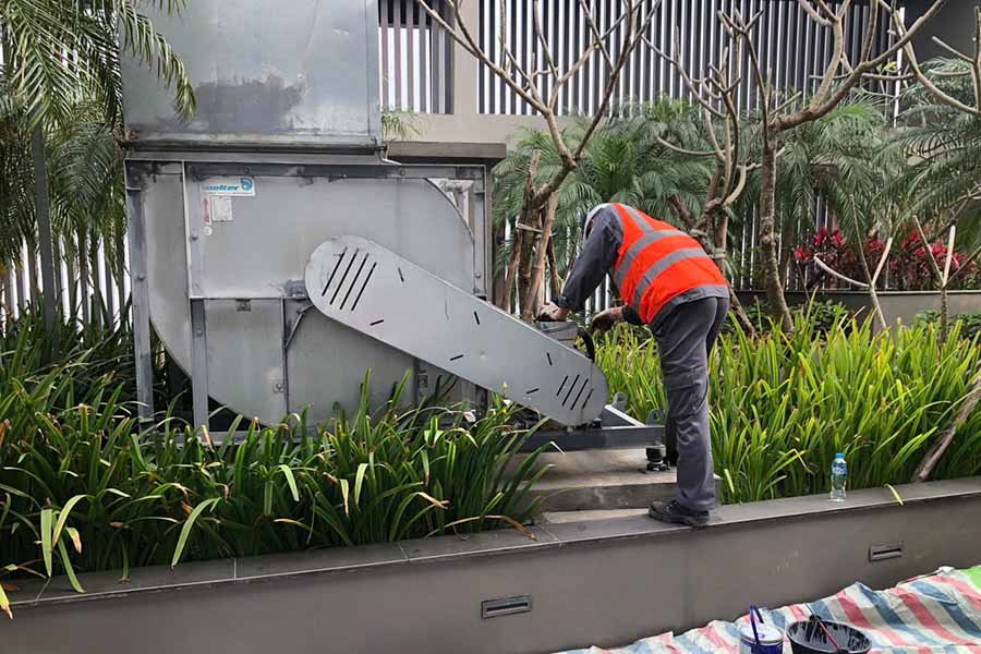 IMT bảo dưỡng quạt thông gió HVAC tại Ecopark